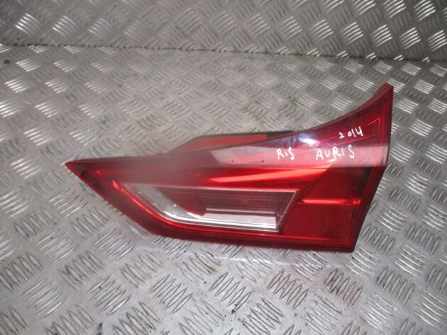 2014 TOYOTA AURIS ESTATE INNER REAR RIGHT DRIVER SIDE INNER TAILLIGHT LAMP OEM - Image 2