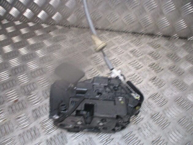 2016 VW PASSAT B8 REAR LEFT PASSENGER SIDE DOOR LOCK MECHANISM 5NA839015B OEM - Image 6