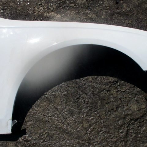 2011 GENUINE AUDI A4 FRONT RIGHT DRIVER SIDE WING FENDER OSF