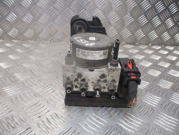 2016 GENUINE SKODA OCTAVIA ABS PUMP CONTROL UNIT MODULE 5Q0614517AF