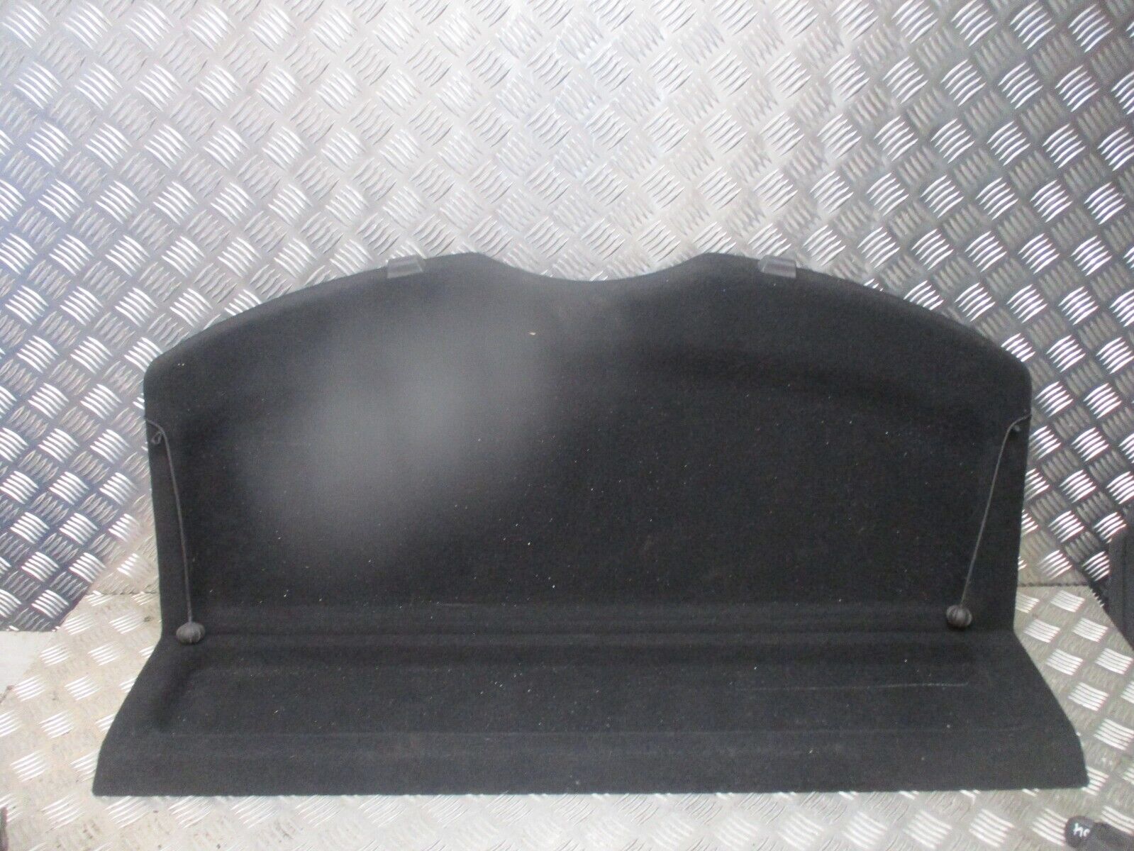 2016 SKODA OCTAVIA HATCHBAK REAR PARCEL SHELF LUGGAGE LOAD BOOT COVER 5E5867769E - Image 2