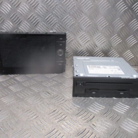 2017 GENUINE VW PASSAT B8 MMI RADIO INFOTAINMENT SCREEN 5G6919605B 3Q0035874C