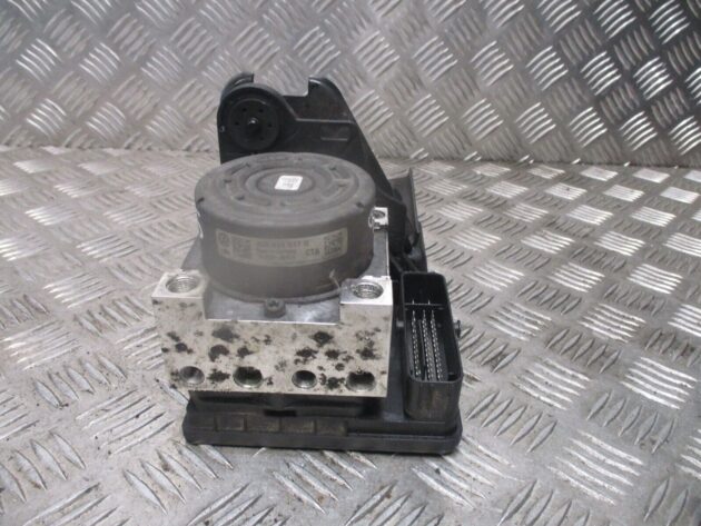 2016 GENUINE VW PASSAT B8 ABS PUMP CONTROL UNIT MODULE 3Q0614517Q 3Q0907379Q