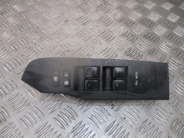 2014 GENUINE TOYOTA AURIS FRONT RIGHT DRIVER SIDE WINDOW SWITCH 74231-02D30 - Image 2