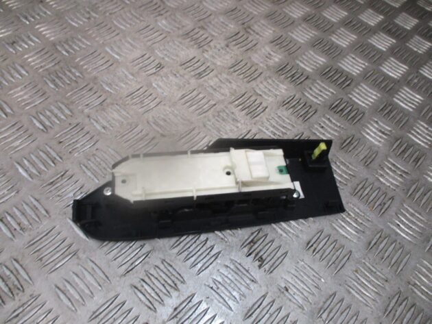 2014 GENUINE TOYOTA AURIS FRONT RIGHT DRIVER SIDE WINDOW SWITCH 74231-02D30 - Image 3