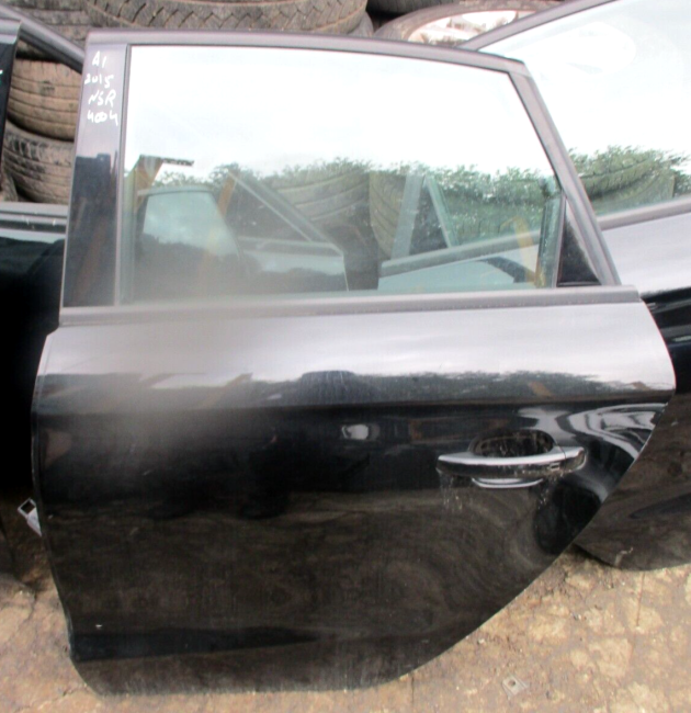 2015 GENUINE AUDI A1 REAR LEFT PASSENGER SIDE BARE SHELL DOOR NSR