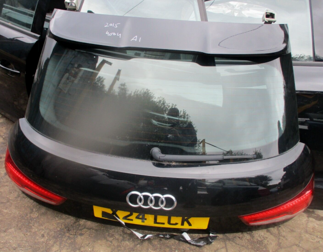 2015 GENUINE AUDI A1 REAR BARE SHELL TAILGATE BOOTLID