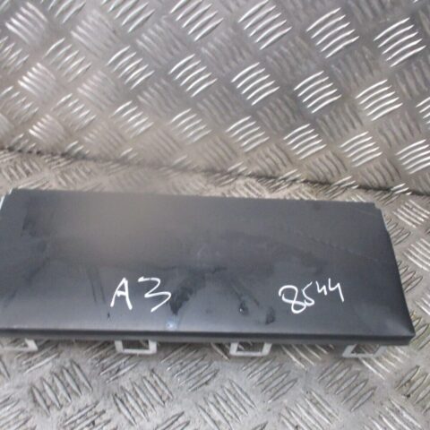 2014 GENUINE AUDI A3 8V FRONT RIGHT DRIVERS SIDE KNEE BAG 8V2880841A