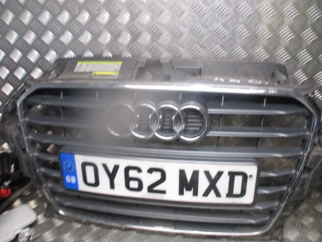 2014 GENUINE AUDI A3 8V FRONT BUMPER GRILL 8V3853037