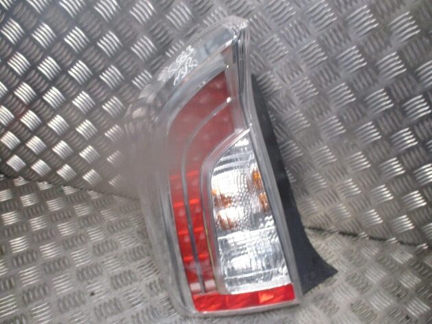 2012 GENUINE TOYOTA PRIUS REAR LEFT PASSENGER SIDE BODY LIGHT LAMP NSR