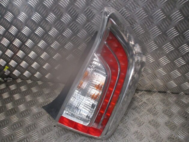 2012 GENUINE TOYOTA PRIUS REAR RIGHT DRIVER SIDE BODY LIGHT LAMP OSR