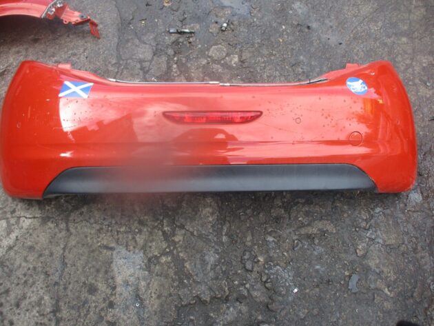 2016 GENUINE PEUGEOT 208 REAR COMPLETE BUMPER WITH SENSOR - Image 2