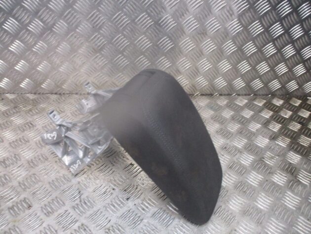 2015 GENUINE AUDI A3 8V CENTRE MIDDLE ARMREST 8V0864283 - Image 3