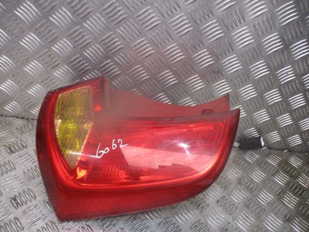 2012 GENUINE KIA PICANTO DRIVER SIDE REAR BRAKE LIGHT LAMP 924021Y0 - Image 2