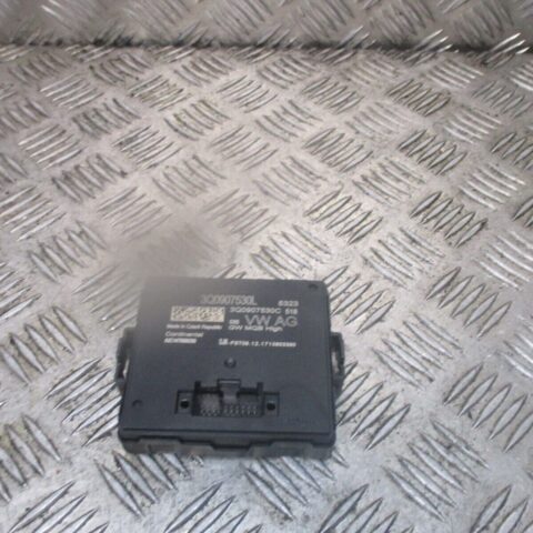 2016 GENUINE VW PASSAT B8 GATEWAY CONTROL MODULE UNIT 3Q0907530L