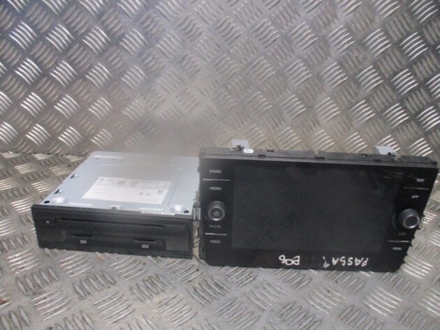 2016 VW PASSAT B8 RADIO SAT NAV DISPLAY SCREEN & HEAD UNIT 3Q0035874C 5G6919605B