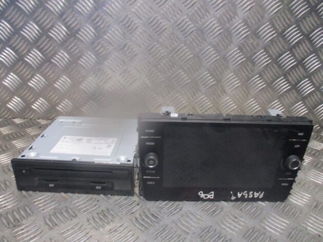 2016 VW PASSAT B8 RADIO SAT NAV DISPLAY SCREEN & HEAD UNIT 3Q0035874C 5G6919605B - Image 2