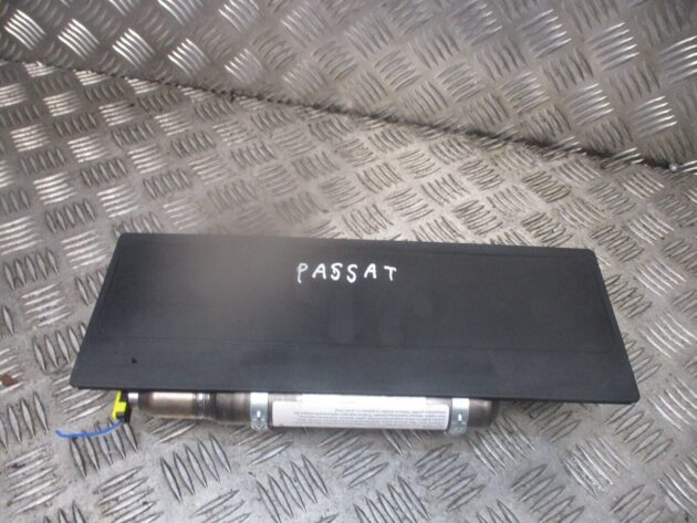 2016 GENUINE VW PASSAT B8 FRONT DRIVERS SIDE KNEE BAG 3G2880842F