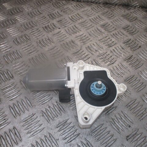 2016 GENUINE VW PASSAT B8 FRONT RIGHT DRIVER SIDE DOOR WINDOW MOTOR 5Q4959802B