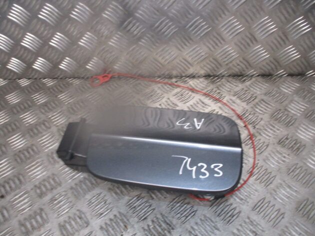 2014 GENUINE AUDI A3 8V REAR FUEL FILLER FLAP CAP COVER 8V4809906