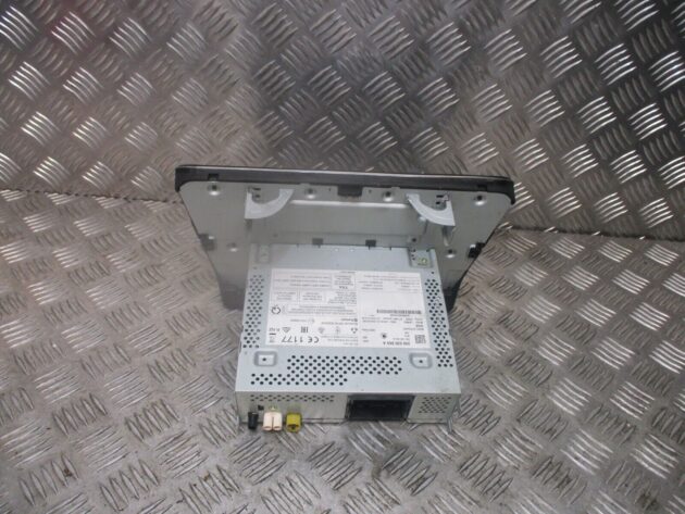 2015 GENUINE SKODA SUPERB RADIO CD PLAYER HEAD UNIT 3V0035869A - Image 3