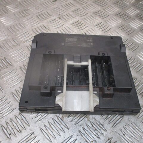2015 GENUINE SKODA SUPERB BCM BODY CONTROL MODULE 5Q0937084AQ