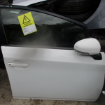 2015 GENUINE TOYOTA PRIUS FRONT RIGHT DRIVER SIDE BARE SHELL DOOR OSF