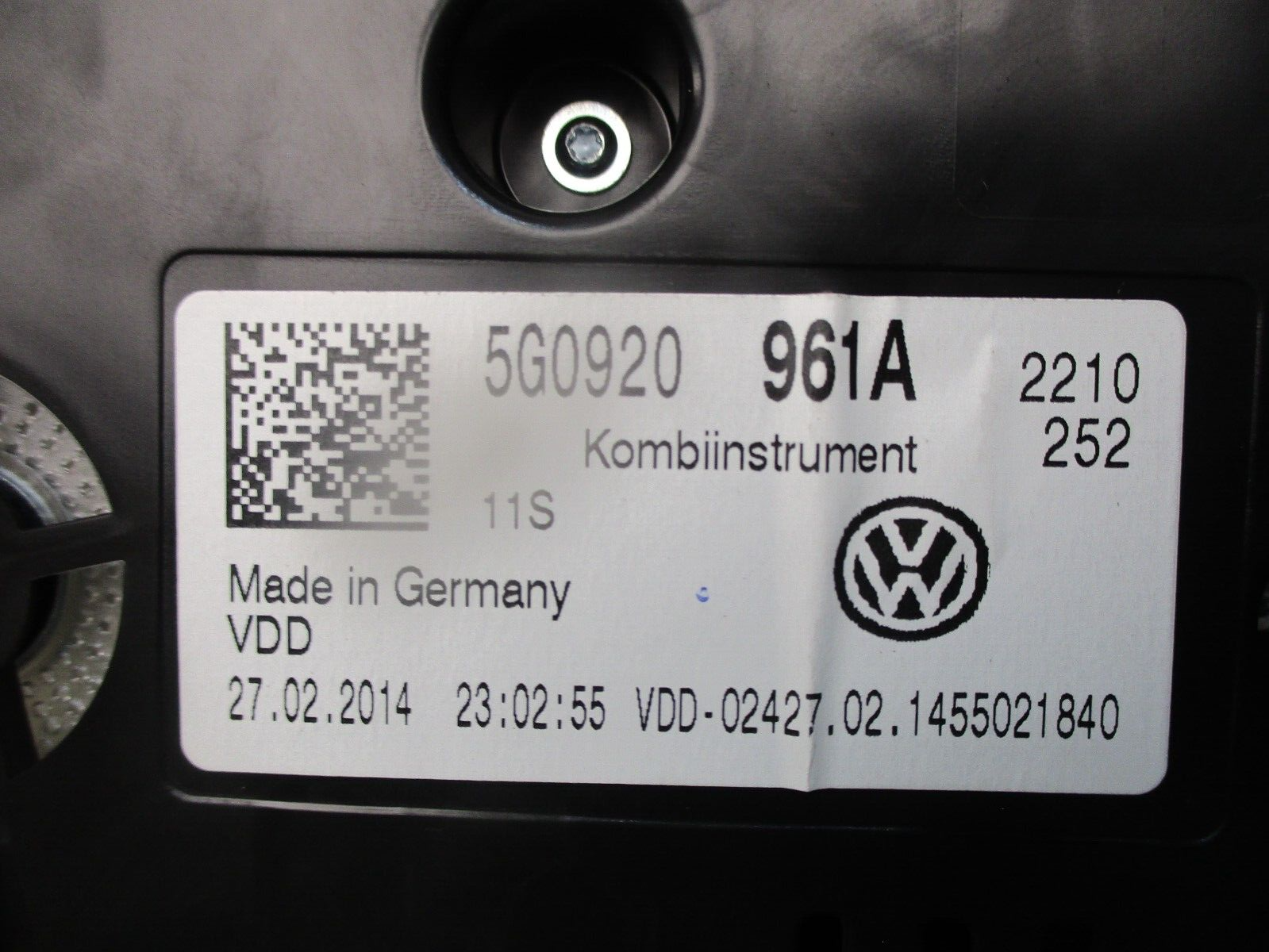 2015 GENUINE VW GOLF MK7 SPEEDOMETER INSTRUMENT CLUSTER CLOCK 5G0920961A - Image 2