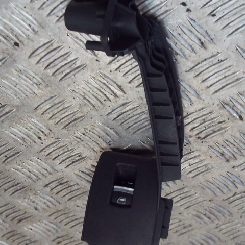 2012 GENUINE AUDI A3 8P REAR LEFT PASSENGER SIDE WINDOW SWITCH 4F0959855B