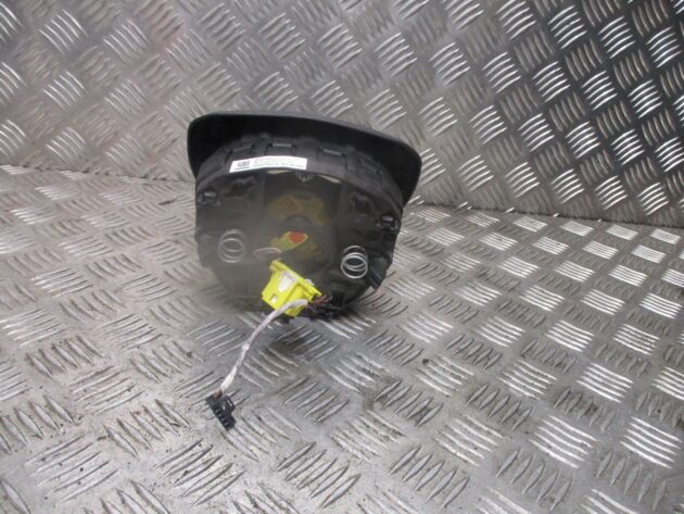 2015 GENUINE SKODA SUPERB DRIVERS STEERING WHEEL BAG 3V0880201F - Image 4