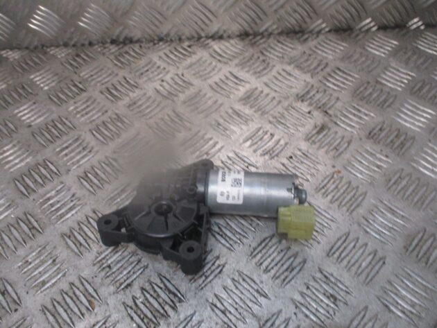 2016 GENUINE PEUGEOT 208 PANORAMIC SUN ROOF MOTOR 0390200103 - Image 2