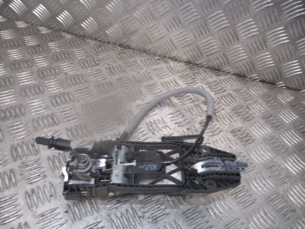 2016 AUDI A3 FRONT RIGHT DRIVER SIDE EXTERIOR DOOR HANDLE OUTER 8V0839885 OEM - Image 3