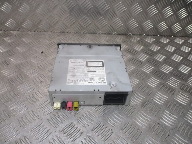 2014 GENUINE SKODA OCTAVIA MULTIMEDIA CD PLAYER HEAD UNIT 5E0035820A - Image 3