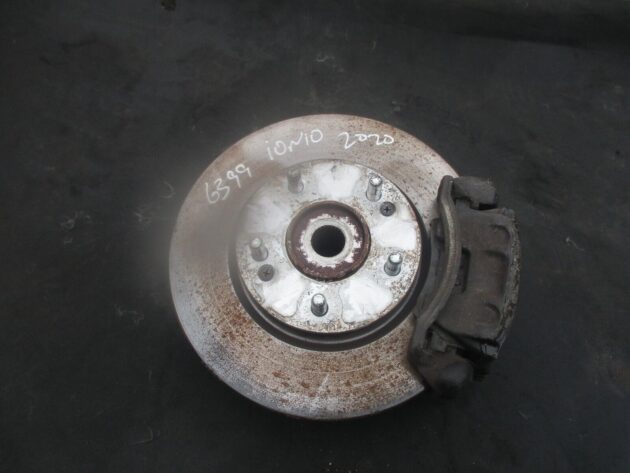 2018 GENUINE HYUNDAI IONIQ HYBRID FRONT RIGHT DRIVER SIDE WHEEL HUB - Image 2