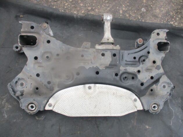 2018 GENUINE HYUNDAI IONIQ HYBRID FRONT SUBFRAME 62401G2100 - Image 3