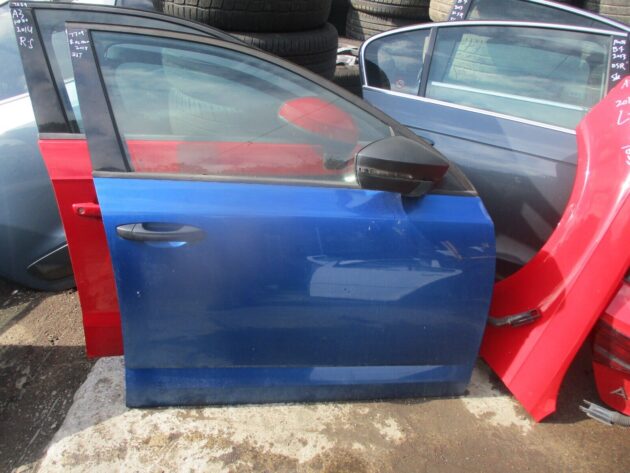 2014 GENUINE SKODA OCTAVIA ESTATE FRONT RIGHT DRIVER SIDE BARE SHELL DOOR OSF - Image 3