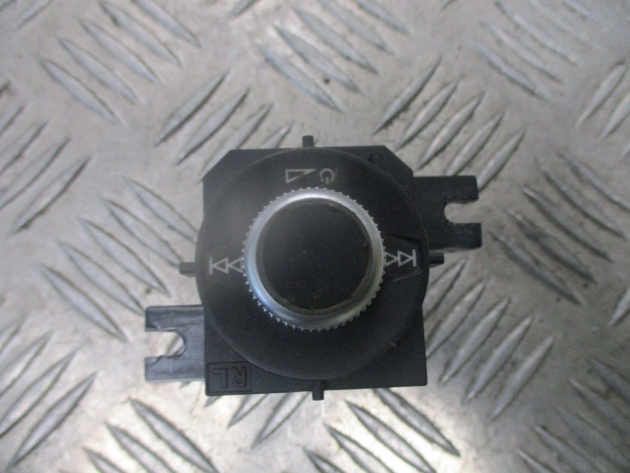 2020 GENUINE AUDI Q2 RADIO VOLUME CONTROL KNOB 81C919616A