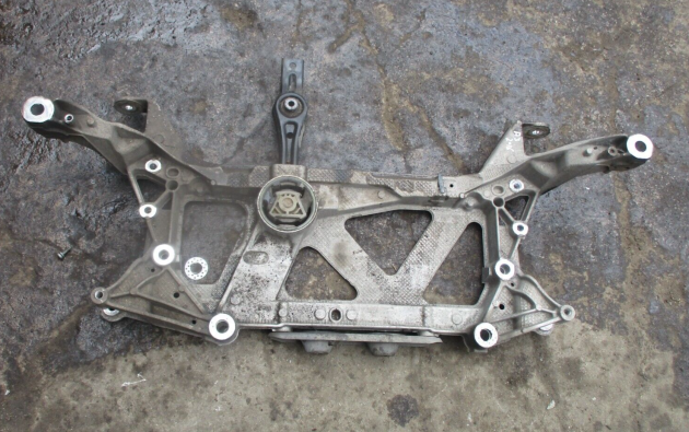 2016 GENUINE AUDI A3 8V FRONT SUBFRAME 5Q0199369G