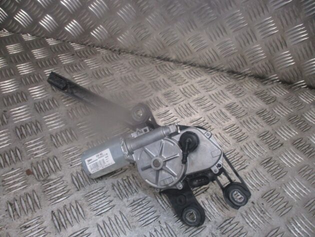 2017 GENUINE AUDI A3 8V HATCHBACK REAR WINDSCREEN WIPER MOTOR 8V0955711B - Image 3