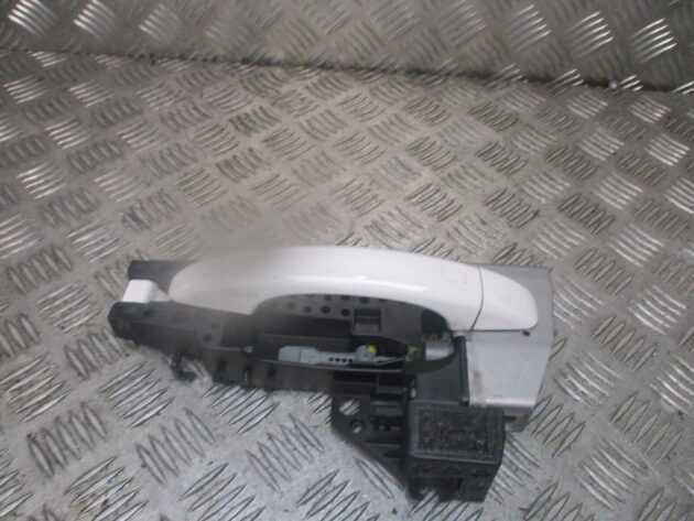 2015 AUDI A1 8X FRONT LEFT PASSENGER SIDE EXTERIOR DOOR HANDLE OUTER 8T1837885B - Image 2