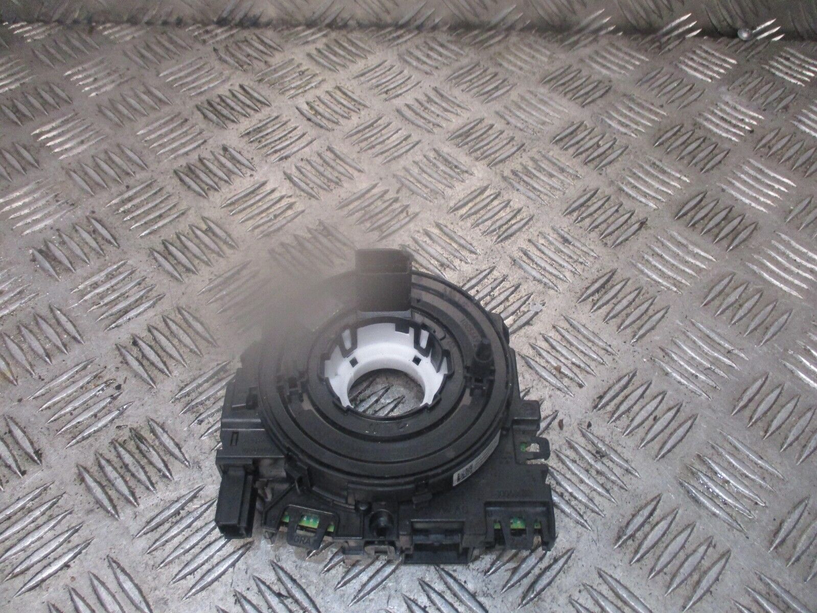 2015 GENUINE VW GOLF MK7 STEERING WHEEL SLIP RING CLOCK SQUIB 5Q0953549E