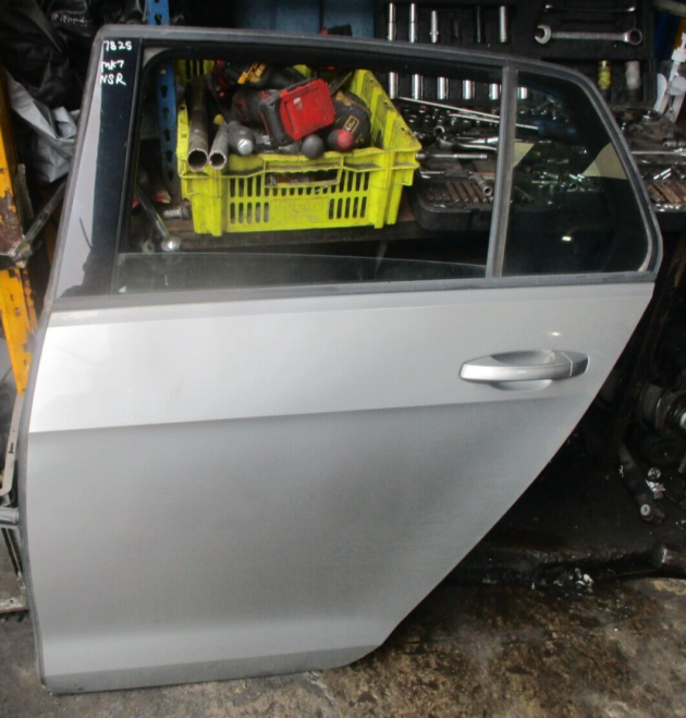 2014 GENUINE VW GOLF MK7 REAR LEFT PASSENGER SIDE BARE SHELL DOOR
