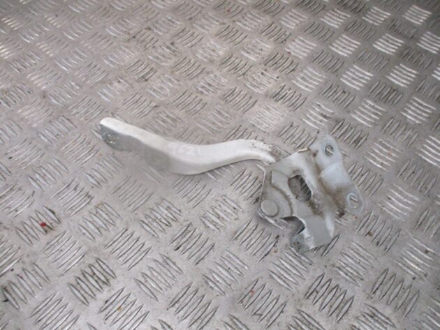 2014 GENUINE KIA PICANTO FRONT RIGHT DRIVER SIDE BONNET HINGE OSF - Image 3