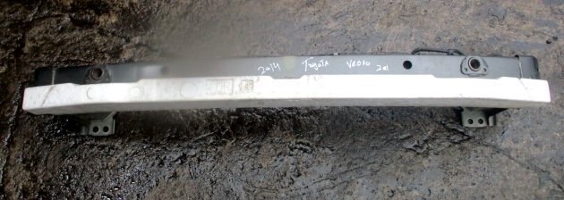 2014 GENUINE TOYOTA VERSO FRONT BUMPER REINFORCEMENT CRASH BAR