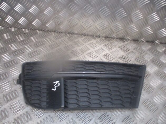 2019 GENUINE AUDI A3 8V FRONT LEFT PASSENGER SIDE BUMPER FOG GRILL 8V3807681AB