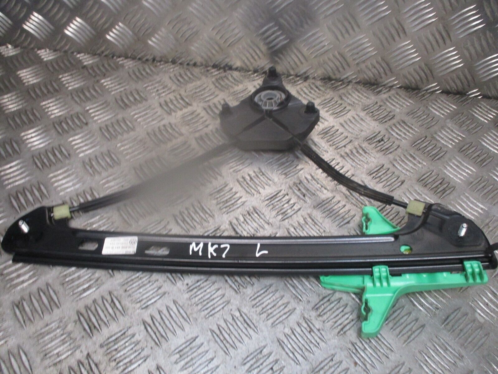2015 VW GOLF MK7 REAR LEFT PASSENGER SIDE DOOR WINDOW REGULATOR 5G4839461B OEM