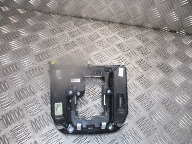 2018 GENUINE HYUNDAI IONIQ AUTOMATIC GEAR SELECTOR TRIM & SWITCH 84651G2900 - Image 3