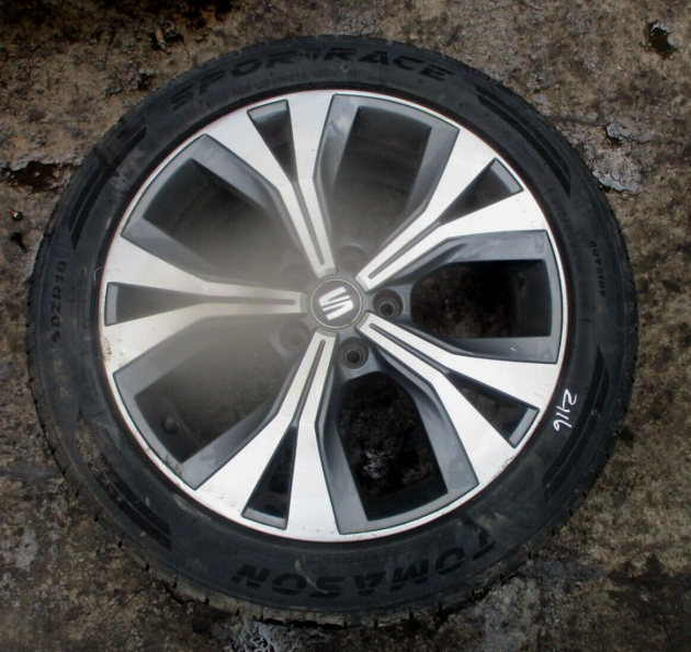 2018 GENUINE SEAT ATECA 18" ALLOY WHEEL TYRE SIZE 215/50ZR18 575601025E