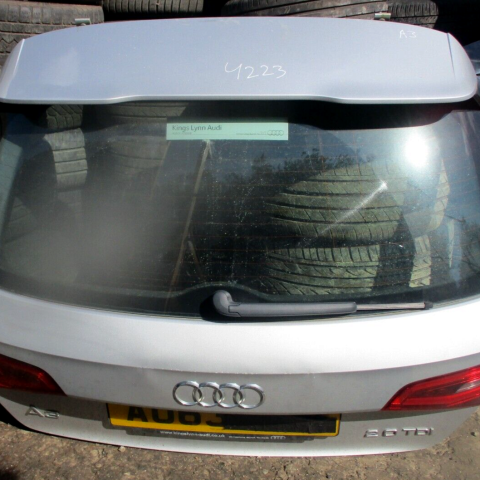 2015 GENUINE AUDI A3 HATCHBACK REAR BARE SHELL TAILGATE BOOTLID