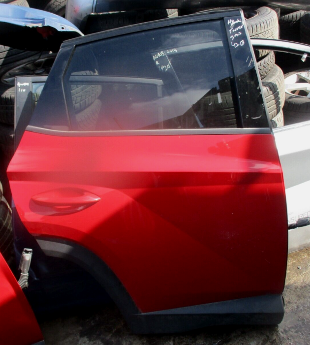 2022 GENUINE HYUNDAI TUCSON REAR RIGHT DRIVER SIDE BARE SHELL DOOR OSR